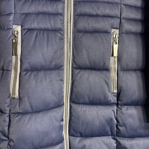 Womens TanJay Navy Puffer Coat with Faux Fur Trim, Sz S, great condition. - Picture 5 of 13